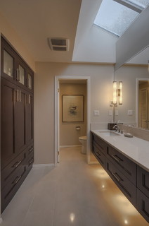 2012 Trends: What’s New in Bathroom Cabinetry