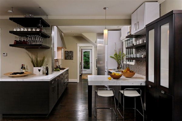 4 design tips to brighten a dark kitchen