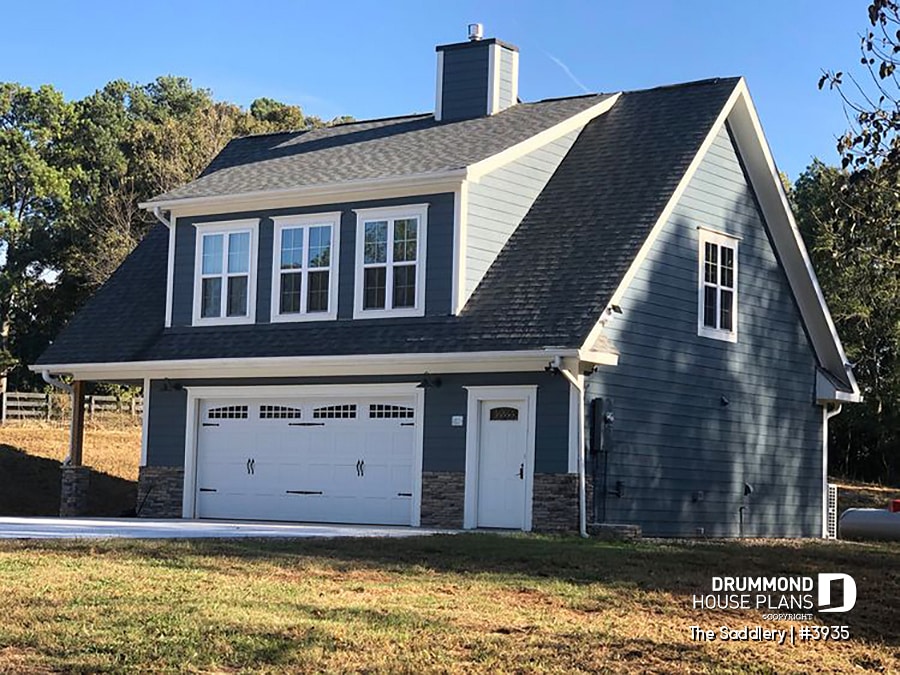 Garage with apartment